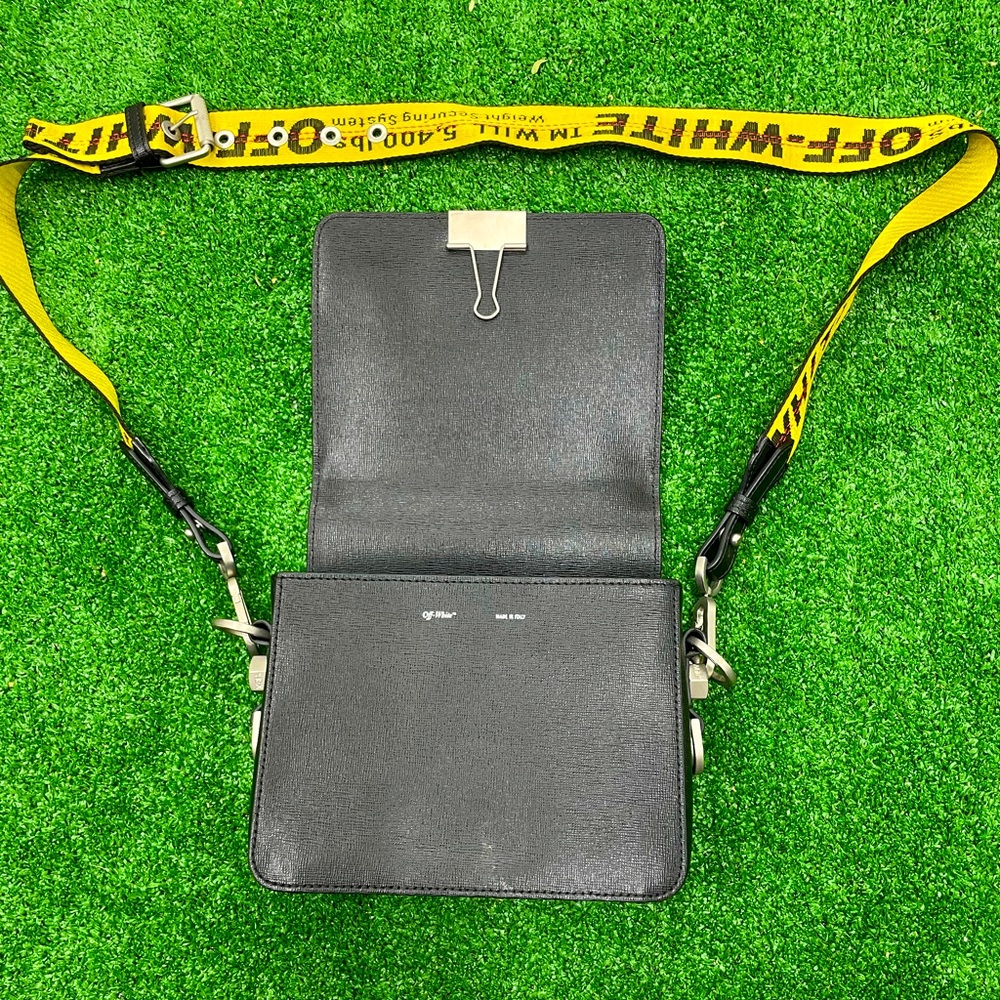 OFF WHITE Purse - Picture 3 of 6